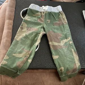 Boys camo joggers